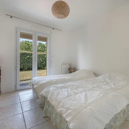 600m De La - Maison Pour 8 - Jardin *